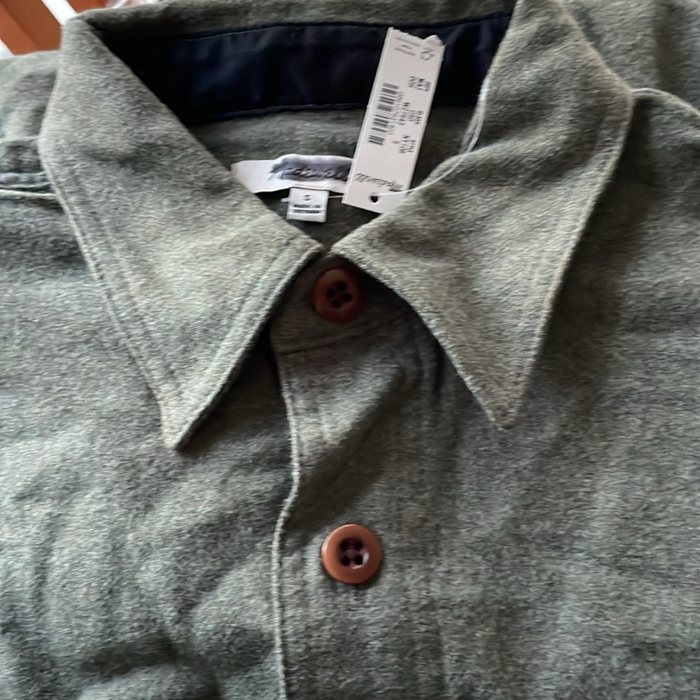 Madewell Work Shirt in Herringbone Dark Olive Herringbone Size Small NEW w/ Tag - Picture 8 of 8
